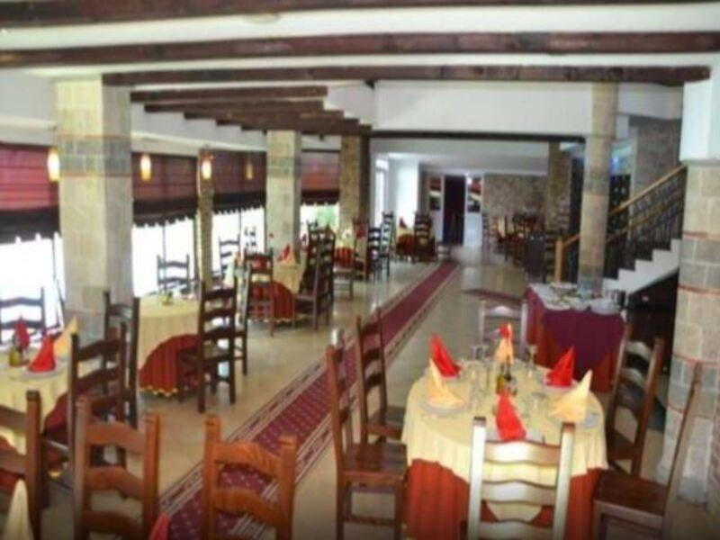 Hotel Vila Aeroport Rinas Exterior foto